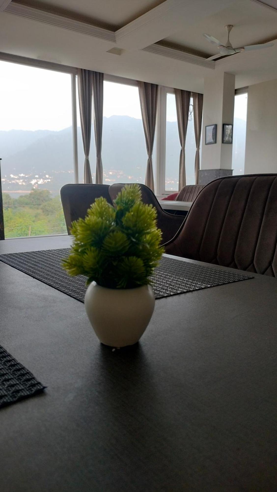 Govind Sagar View Hotel & Restaurant Bilaspur  المظهر الخارجي الصورة
